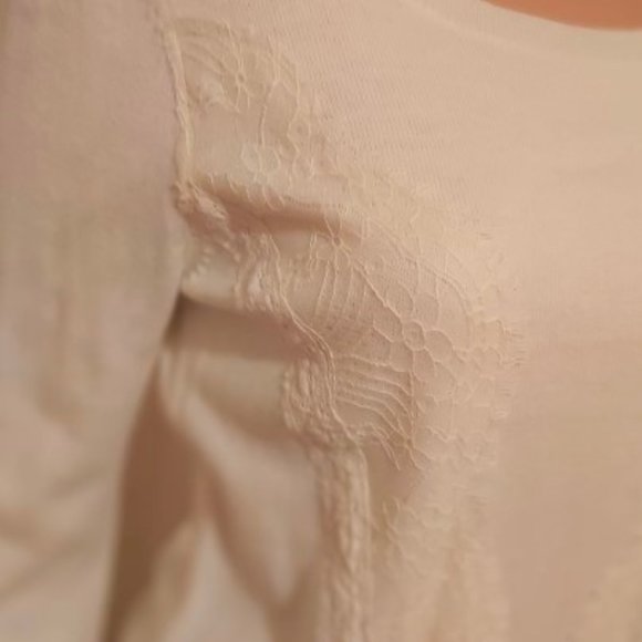 Thistle & Lavender Ivory long sleeve Sweater embroiderd front w/lace Size M NWT - Picture 4 of 10